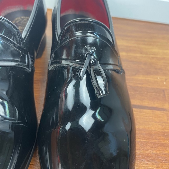Barclay Black Tasseled Tuxedo Patent Leather Slip-on Loafers Mens Size 9.5 GUC - Picture 2 of 9